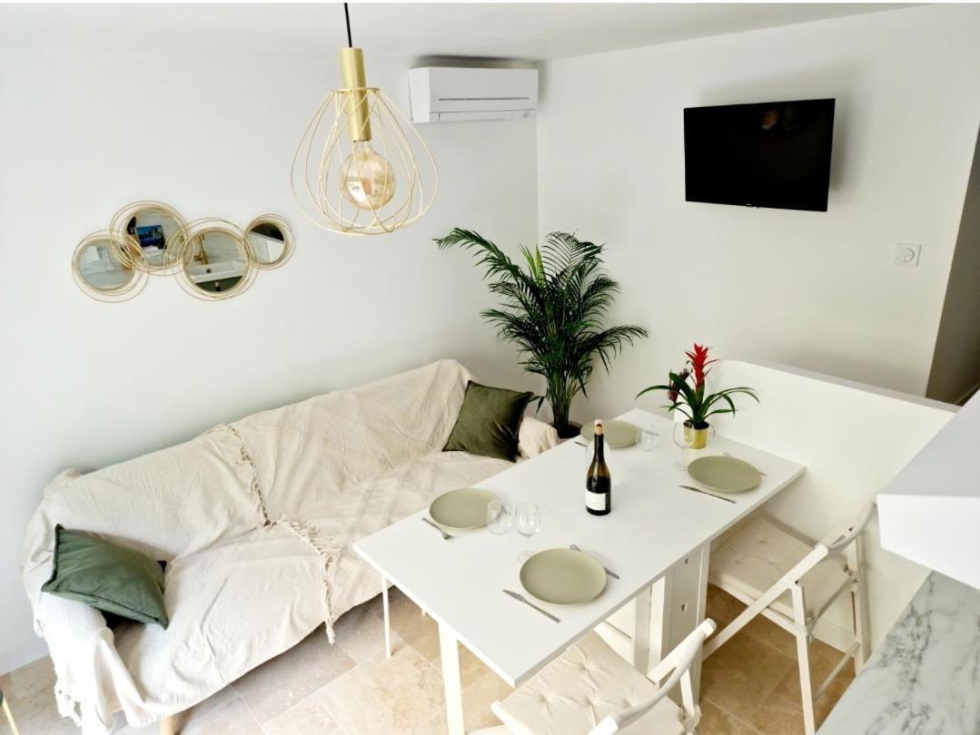 Studio Au Bas Des Cretes En Bas De Villa A La Ciotat Proche De La Mer Et De Marseille Exterior foto