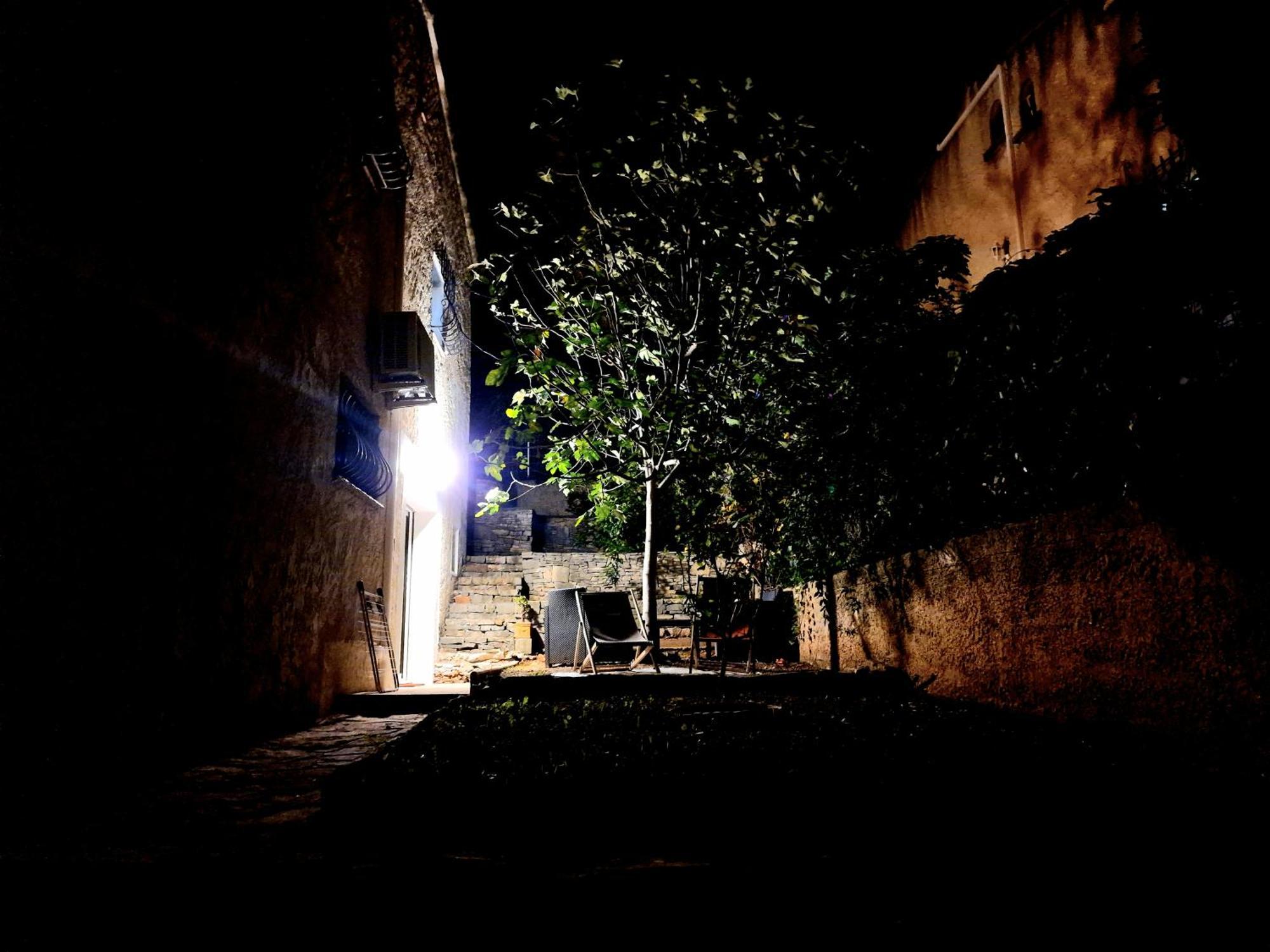 Studio Au Bas Des Cretes En Bas De Villa A La Ciotat Proche De La Mer Et De Marseille Exterior foto