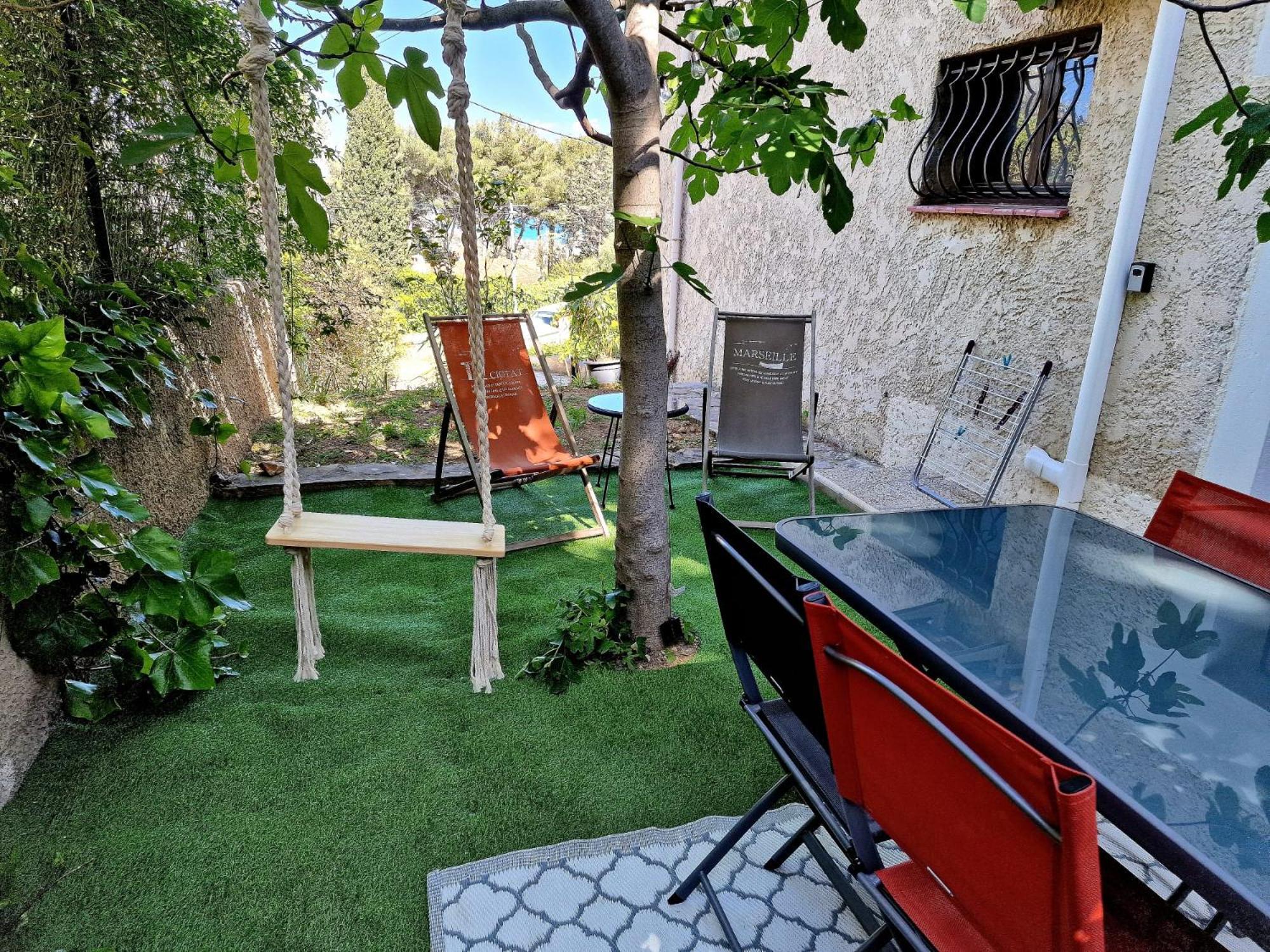 Studio Au Bas Des Cretes En Bas De Villa A La Ciotat Proche De La Mer Et De Marseille Exterior foto